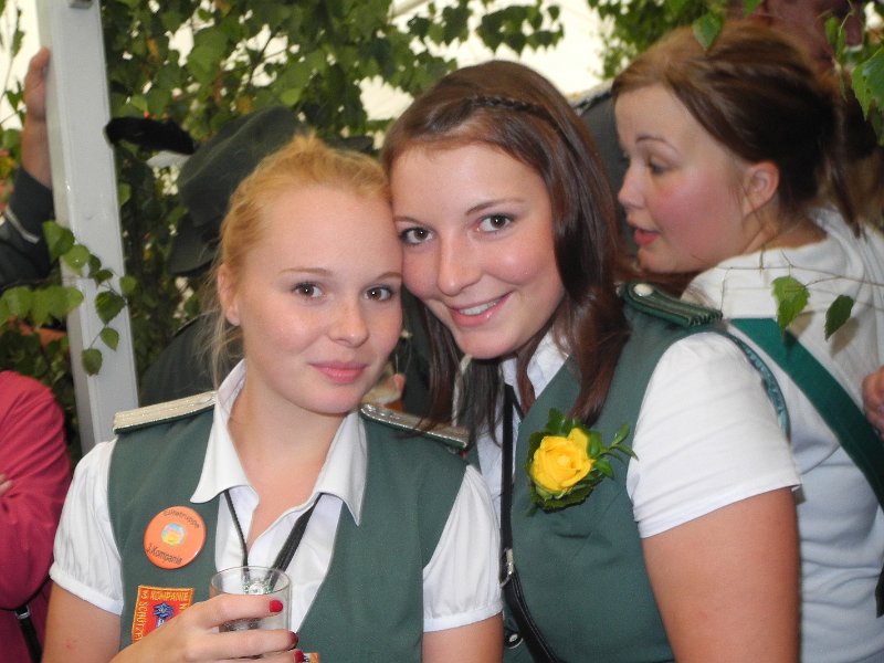 Schuetzenfest Sonntag 0384.JPG